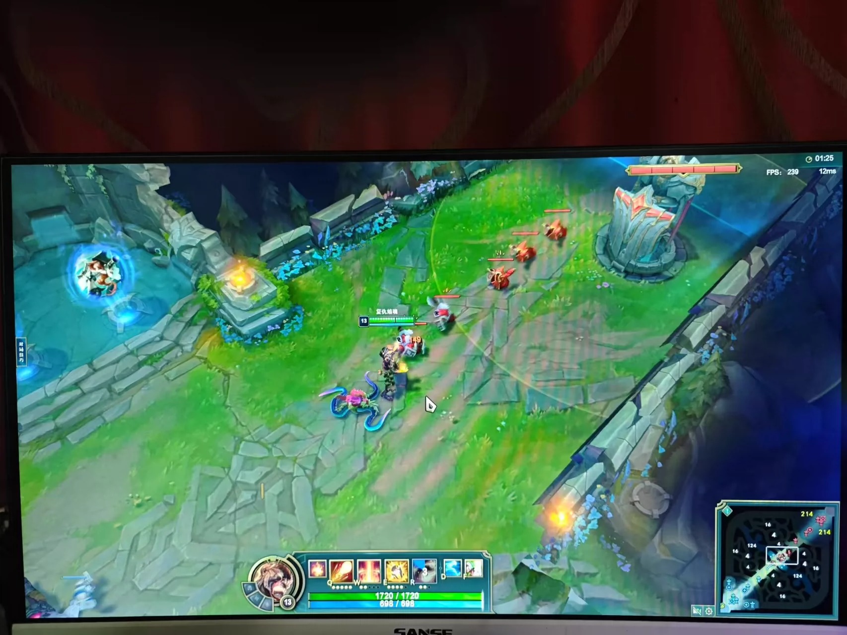 自己使用的高配电脑，因为搬家所以忍痛割爱！32g台式电脑主机高配台式电脑全套 直播电脑主机 电商台式机 吃鸡游戏全套 剪辑渲染直播电脑 可以过来现场支持自提 